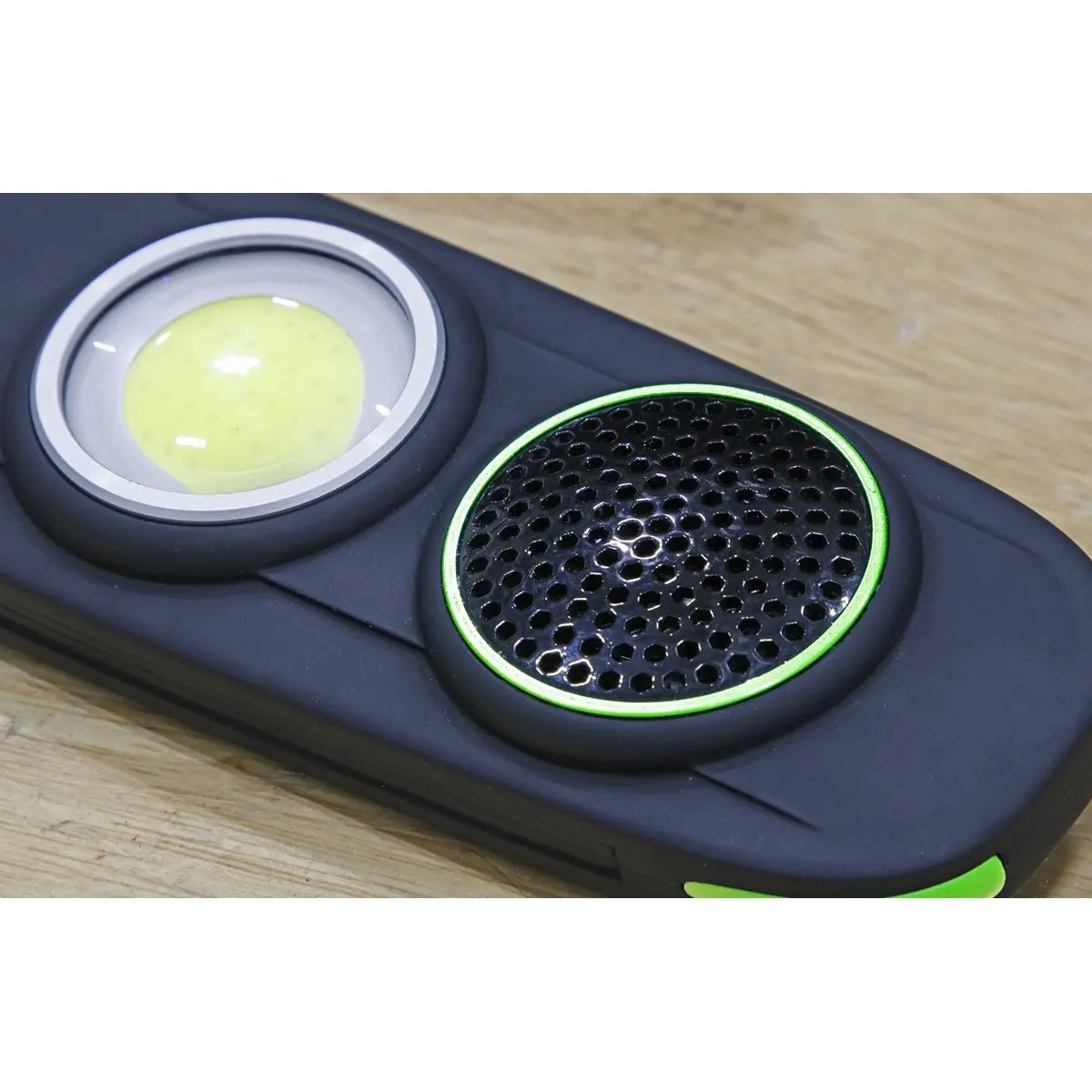 Sealey Rechargeable Torch with Wireless Speaker 10W COB LED 500 Lumens - Image 12