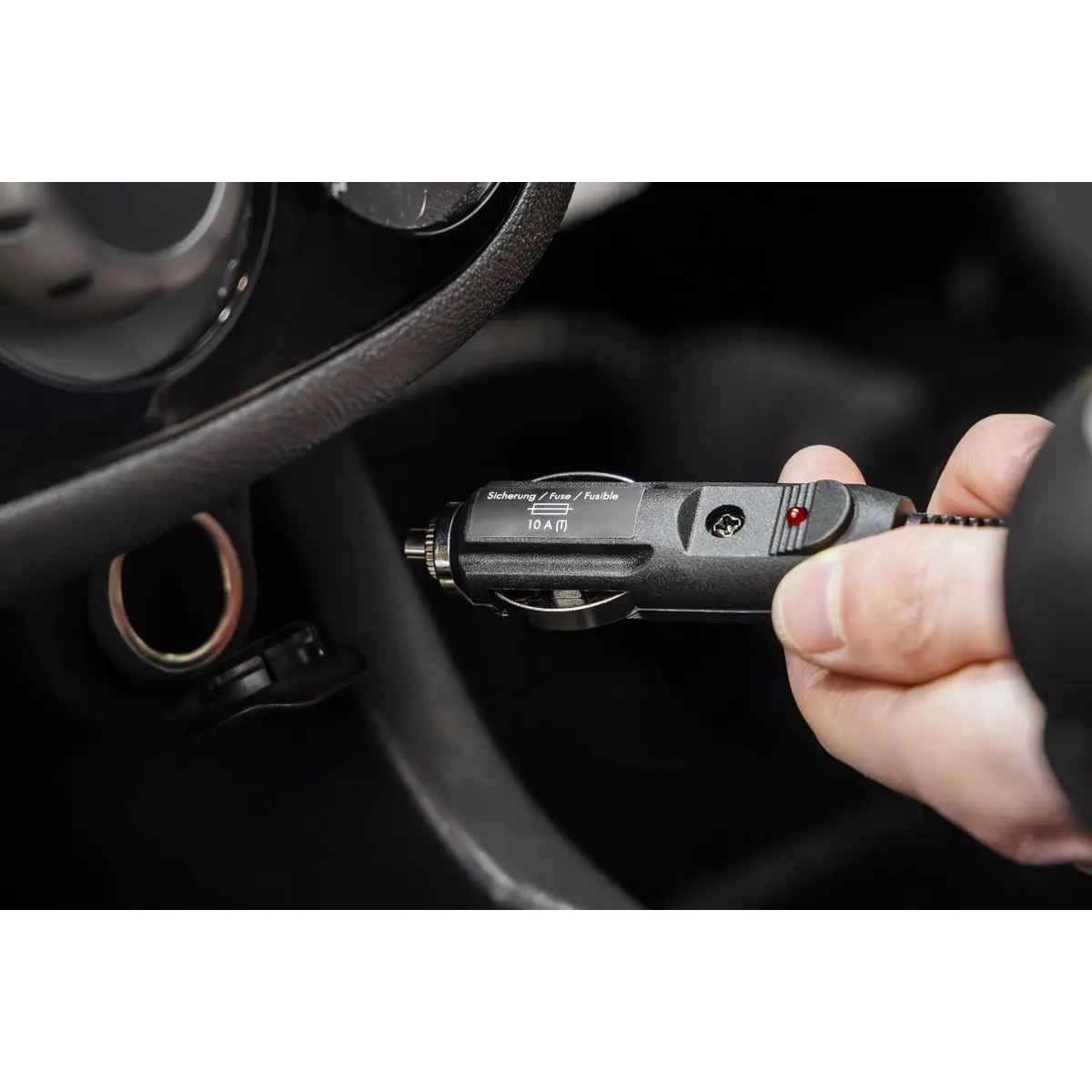 Sealey Rechargeable Tyre Inflator & Power Bank with Worklight 12V - Image 7