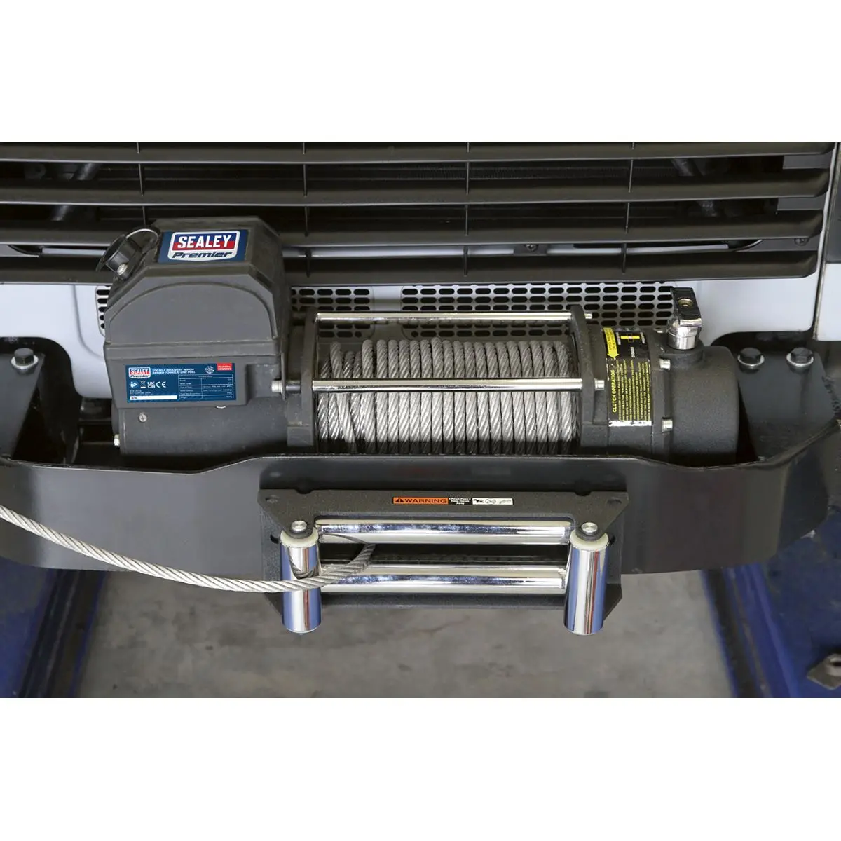 Sealey Premier Self-Recovery Winch 5450kg (12000lb) Line Pull 12V - Image 5