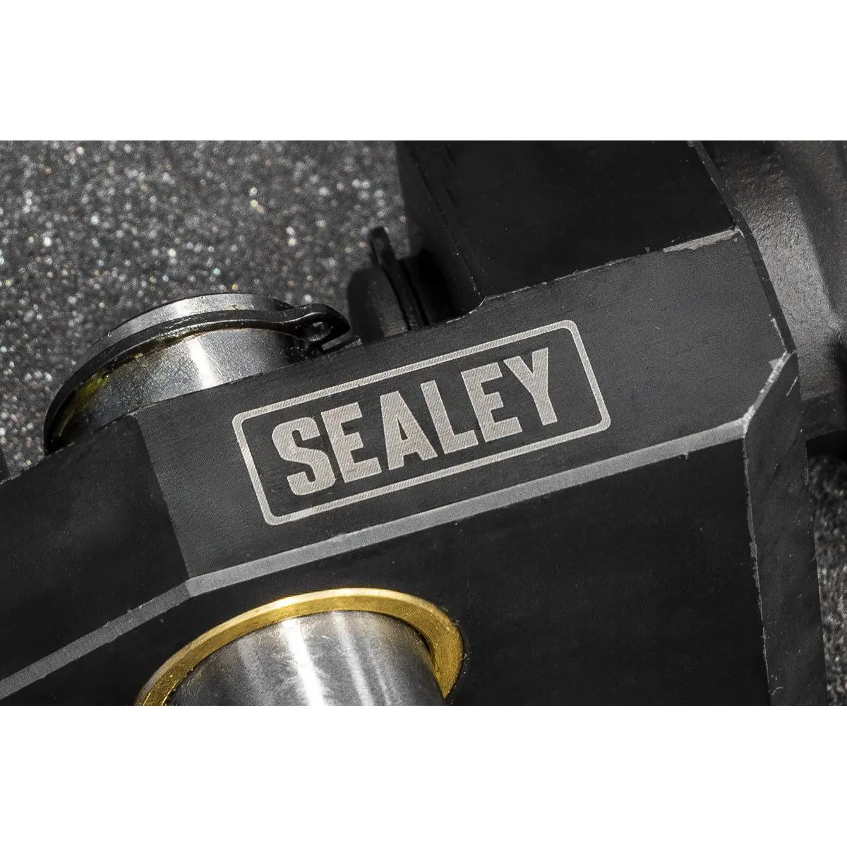 Sealey Shock Absorber Spring Compressor Truck Cabin - Image 5