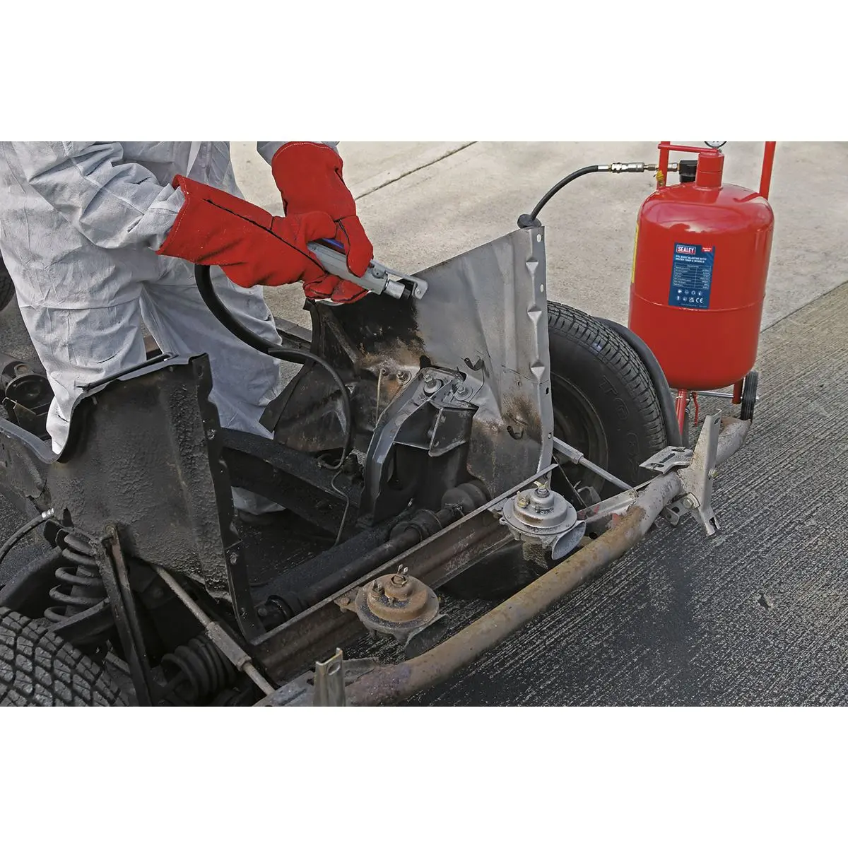 Sealey Shot & Soda Blasting Kit - Image 3