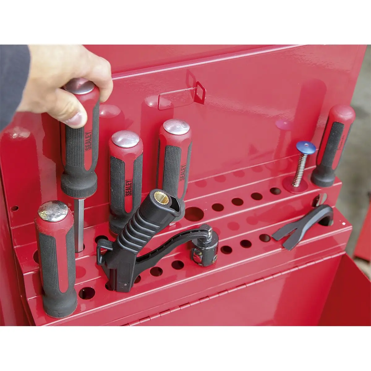 Sealey Side Cabinet for Long Handle Tools - Red - Image 6
