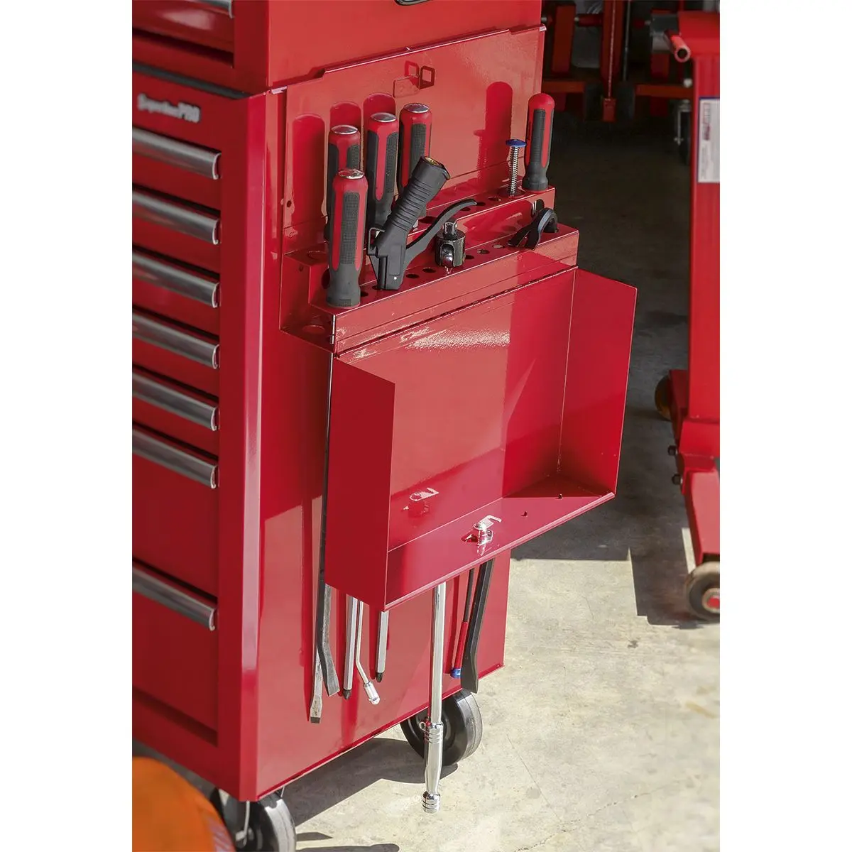 Sealey Side Cabinet for Long Handle Tools - Red - Image 8