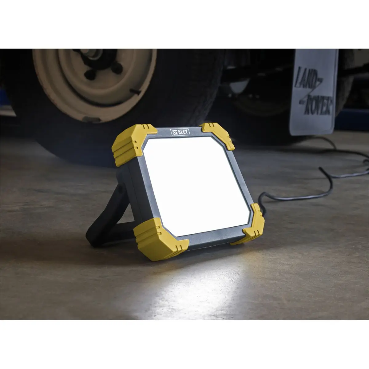Sealey Site Light 24W SMD LED 110V - Image 7