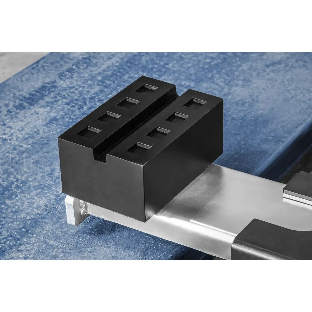 Sealey Slotted Rubber Support Block for Viking Jacking Beams 80mm - Image 6