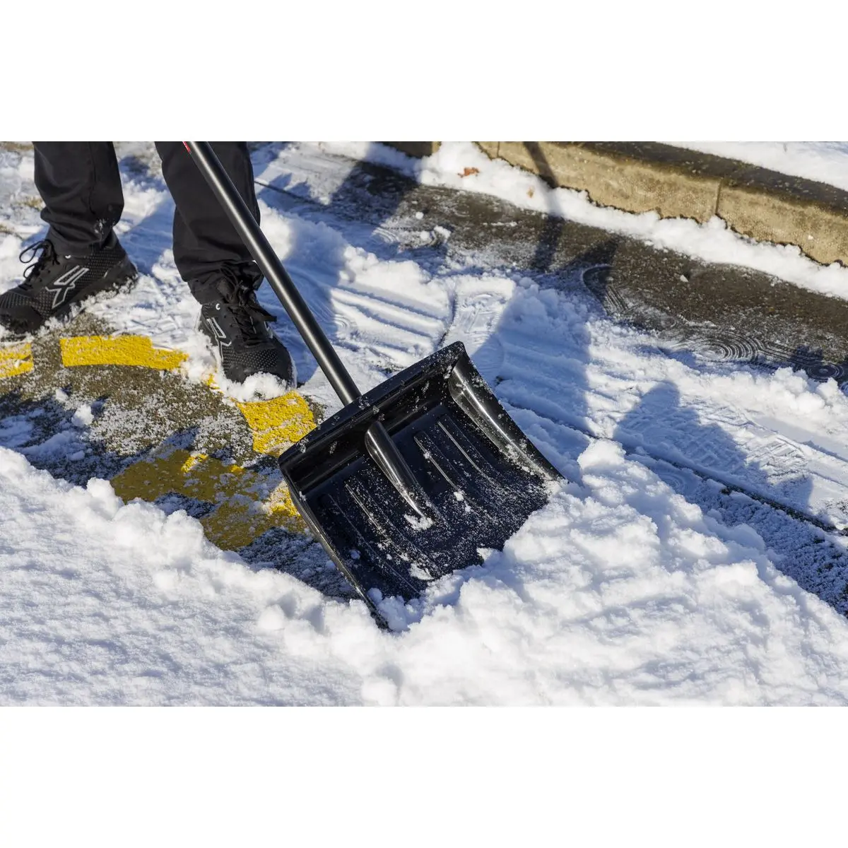 Sealey Snow Shovel 395mm - Image 9