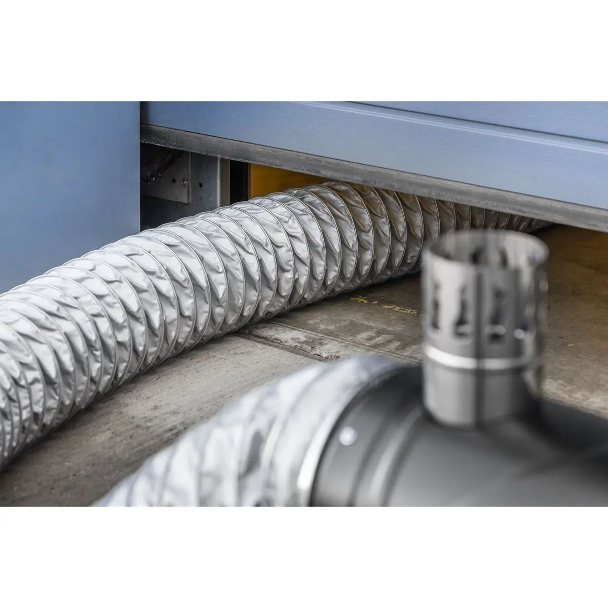 Sealey Space Warmer® Indirect Kerosene/Diesel Heater 68,000Btu/hr with 5M Ducting - Image 2