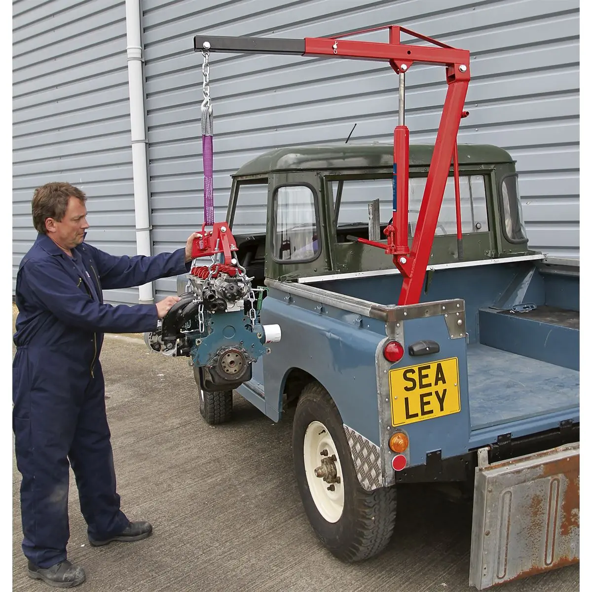 Sealey Static Mounted Crane 900kg - Image 3
