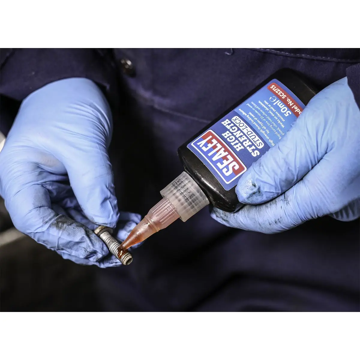 Sealey Stud Lock High Strength 50ml Metal Fixing Glue Adhesive - Image 4