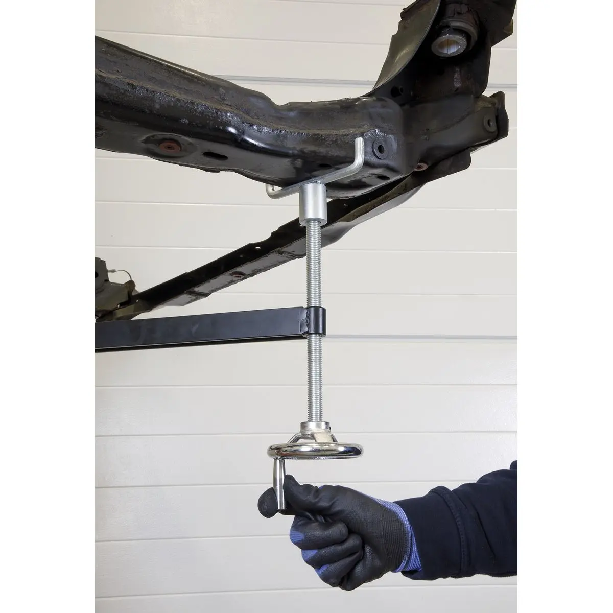 Sealey Subframe/Engine Load Adaptor for TTJ Transmission Jacks - Image 5