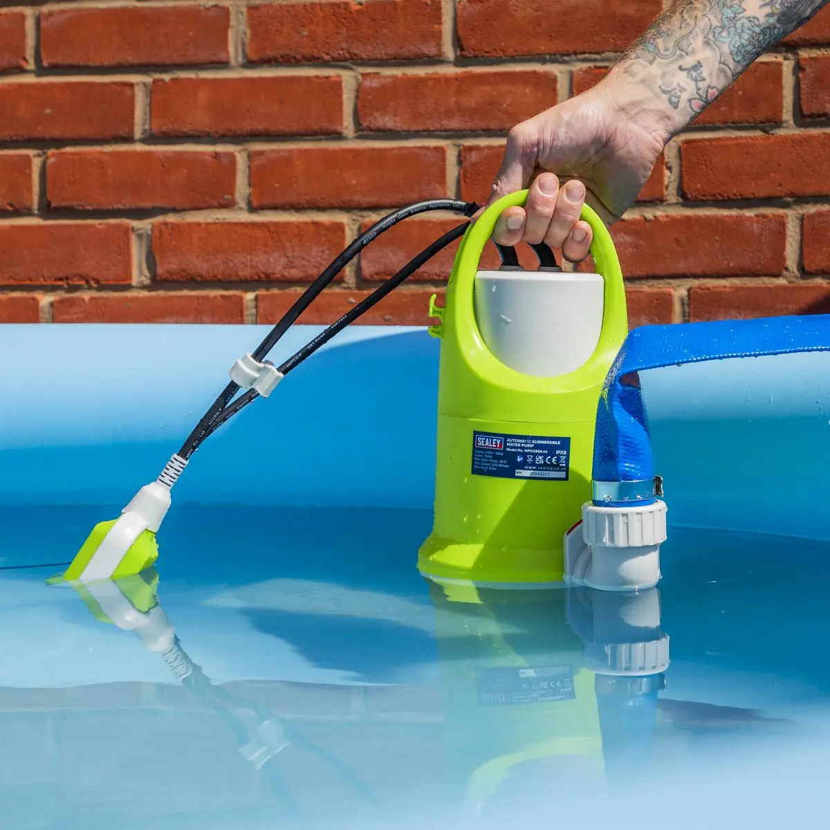 Sealey Submersible Water Pump Automatic 208L/min 230V - Image 8