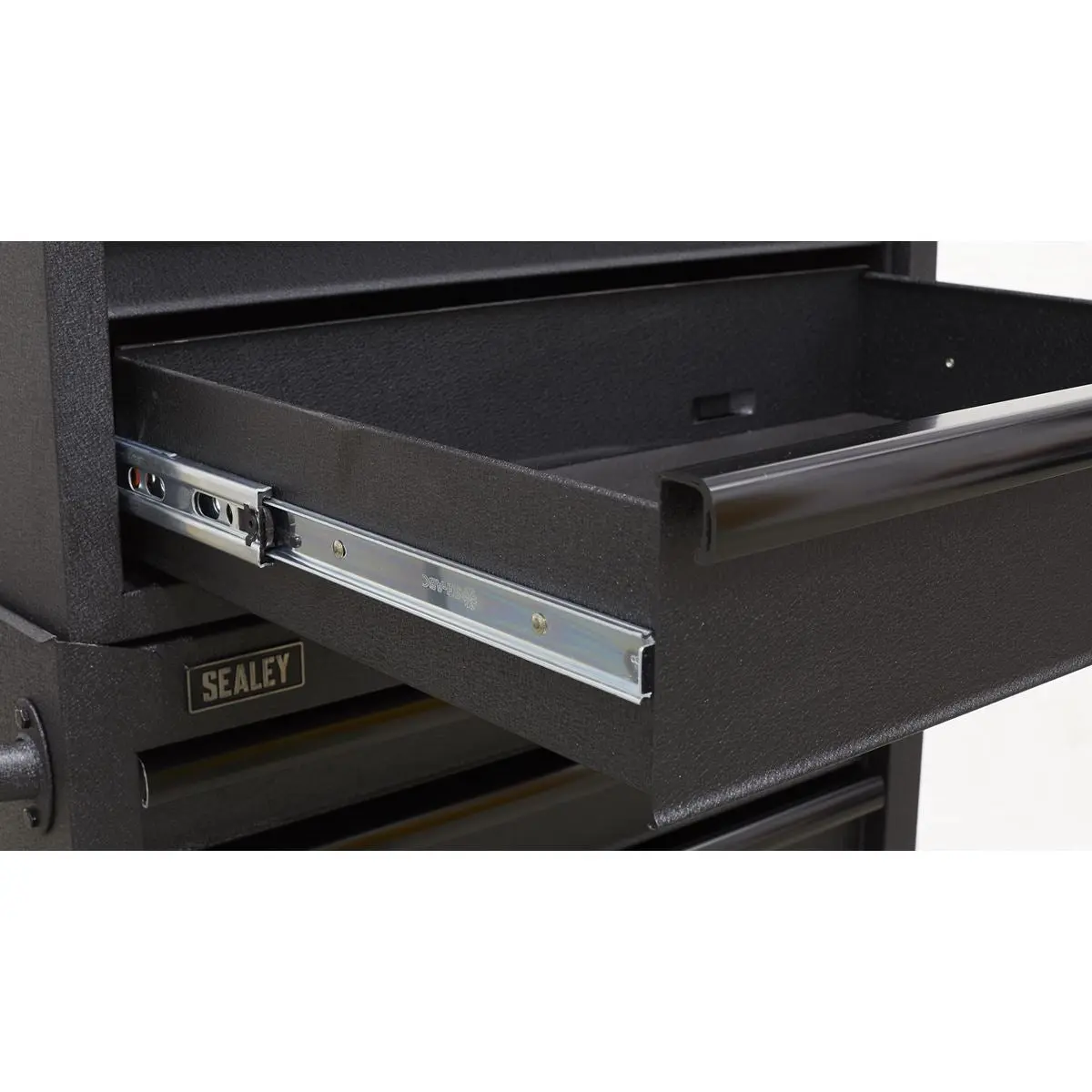 Sealey Superline Pro 9 Drawer Tool Chest Combination with Power Strip - Image 8