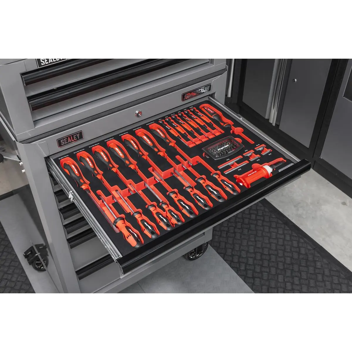 Sealey Superline Pro Superline PRO® Tool Chest Combination 14 Drawer with 446pc Tool Kit - Grey - Image 17