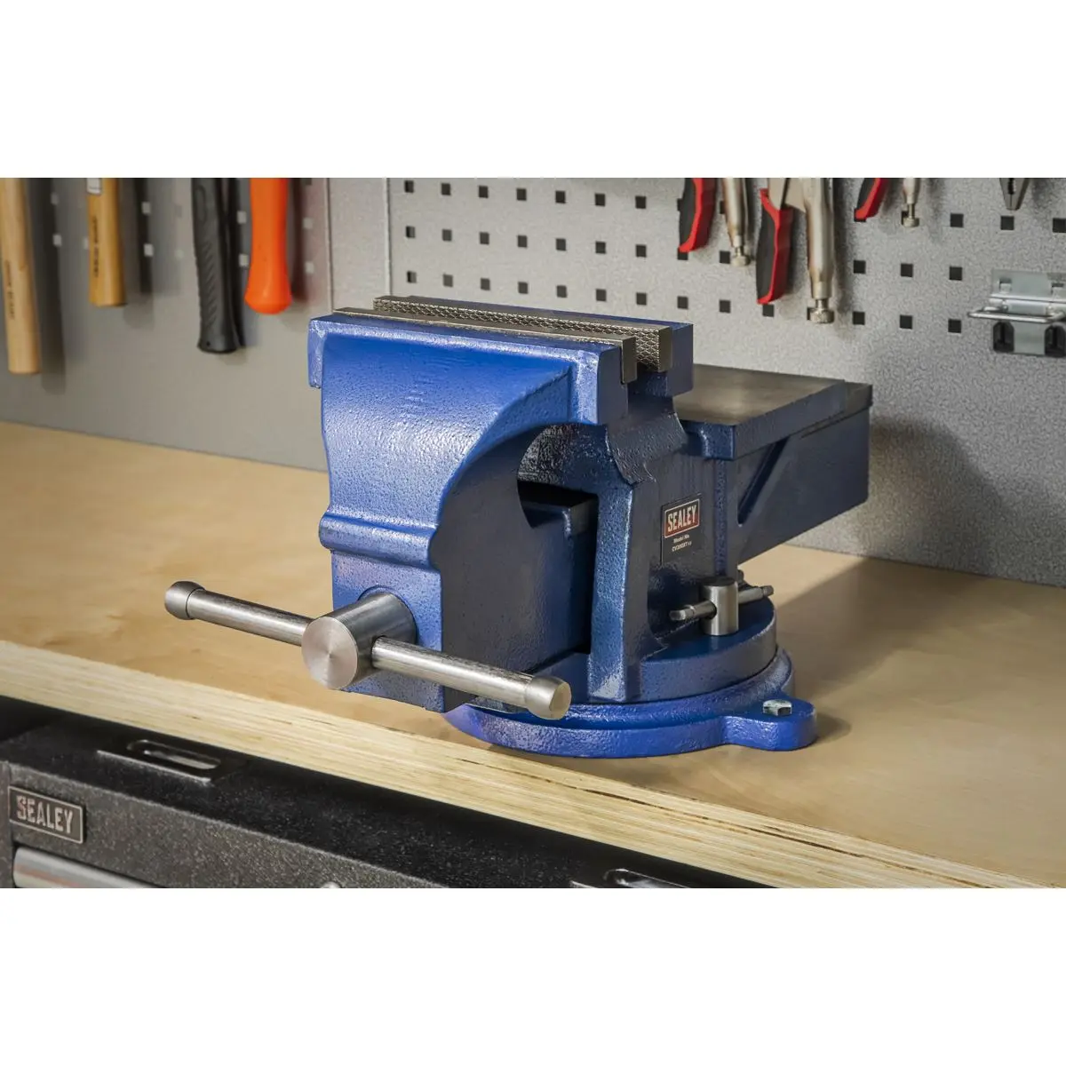 Sealey Swivel Base for CV200XT - Image 8