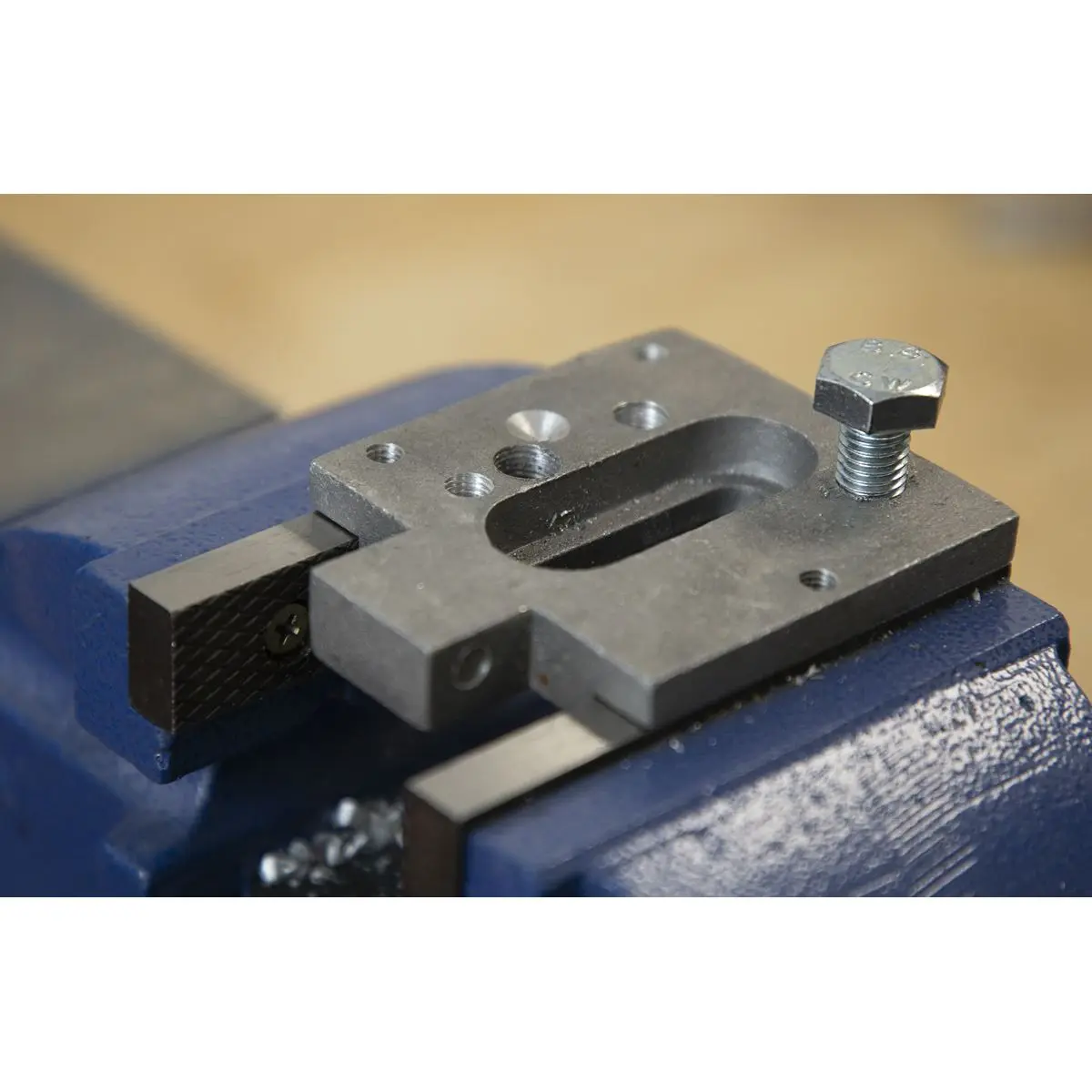 Sealey Tap & Drill Bit Set 28pc Metric - Image 4