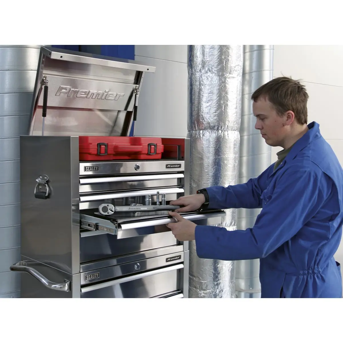 Sealey Premier Topchest 4 Drawer 675mm Stainless Steel Heavy-Duty - Image 8