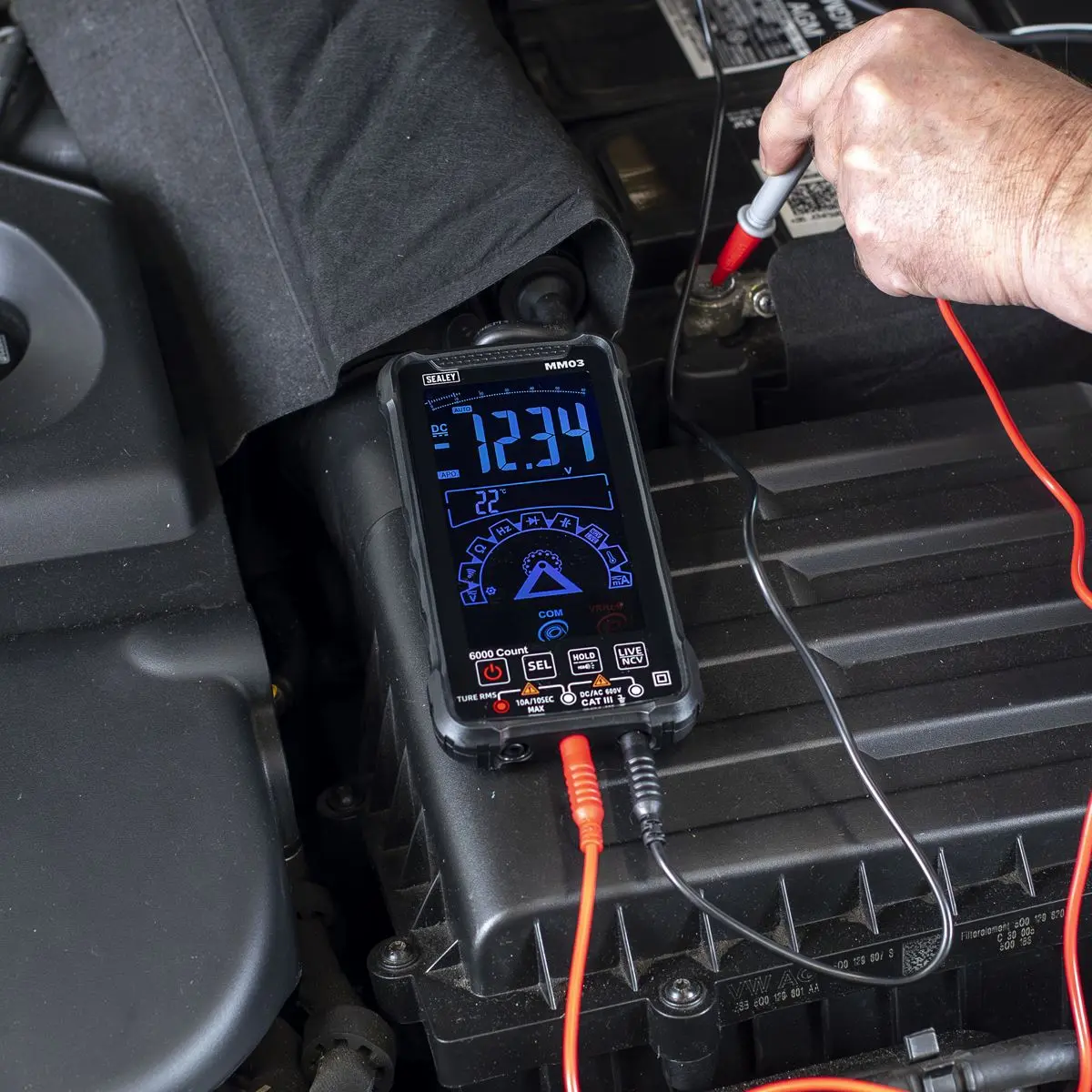 Sealey Touchscreen Rechargeable Auto-Ranging Digital Smart Multimeter 10-Function - Image 6