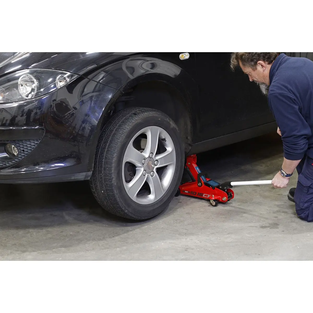 Sealey Short Chassis Trolley Jack 1.5 Tonne - Image 9