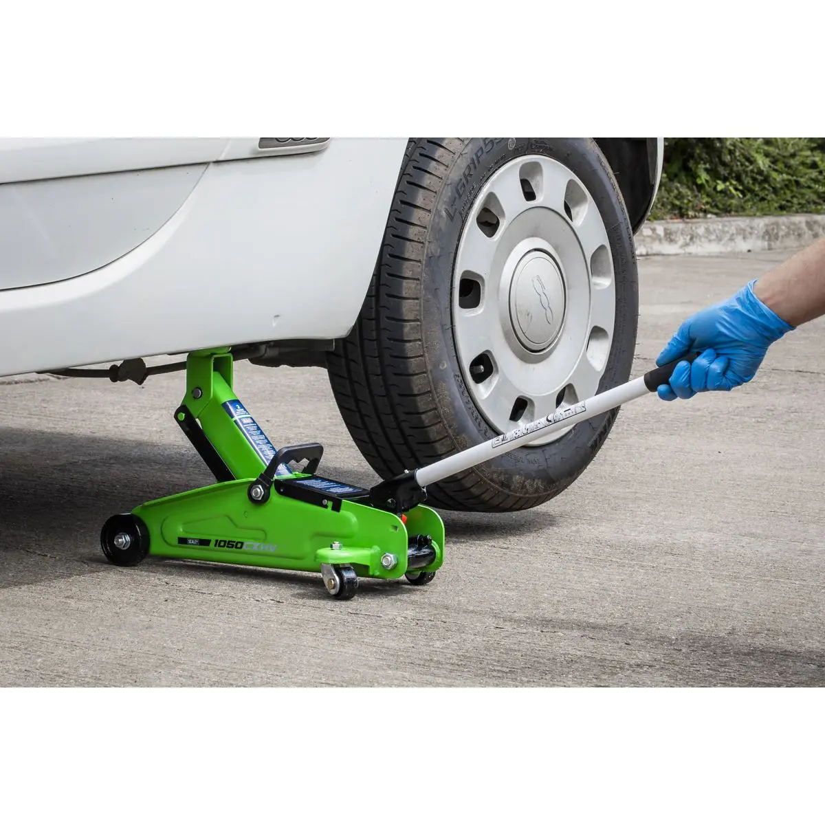 Sealey Short Chassis Trolley Jack 2 Tonne - Green - Image 9