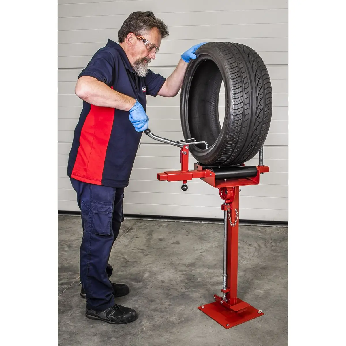 Sealey Tyre Spreader with Stand - Manual - Image 3