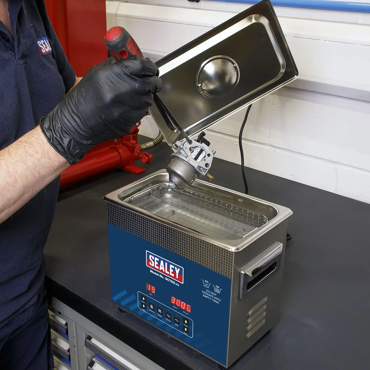 Sealey Ultrasonic Cleaning Fluid 5L - Image 2