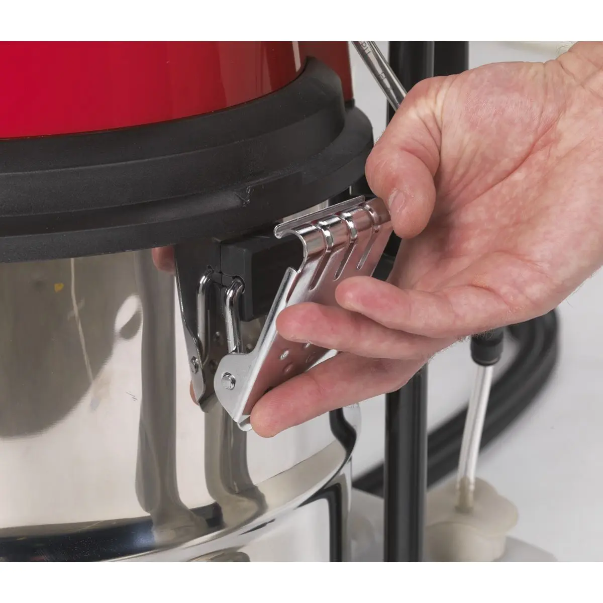 Sealey Valet Machine Wet & Dry 30L Stainless Drum - Image 10