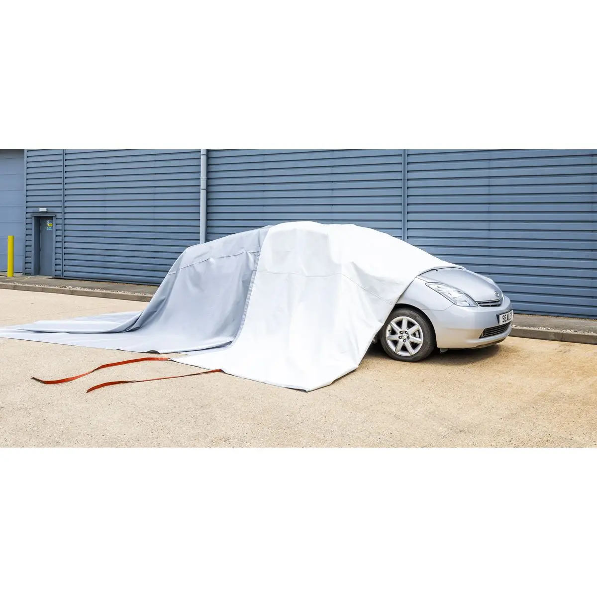 Sealey Vehicle Fire Safety Blanket - Silicone Coated 6 x 8m - Image 9