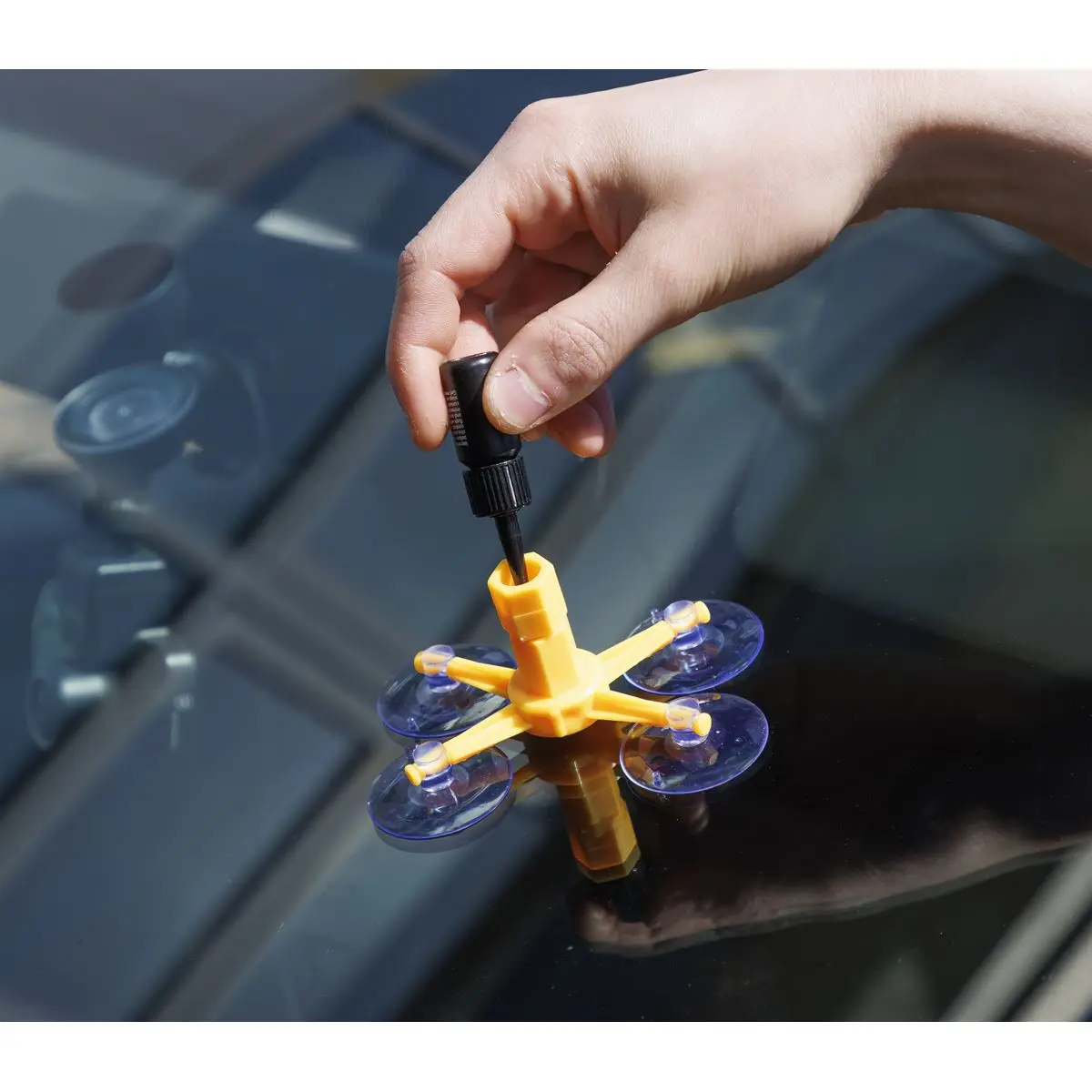 Sealey Windscreen Repair Kit with UV Light - Image 4