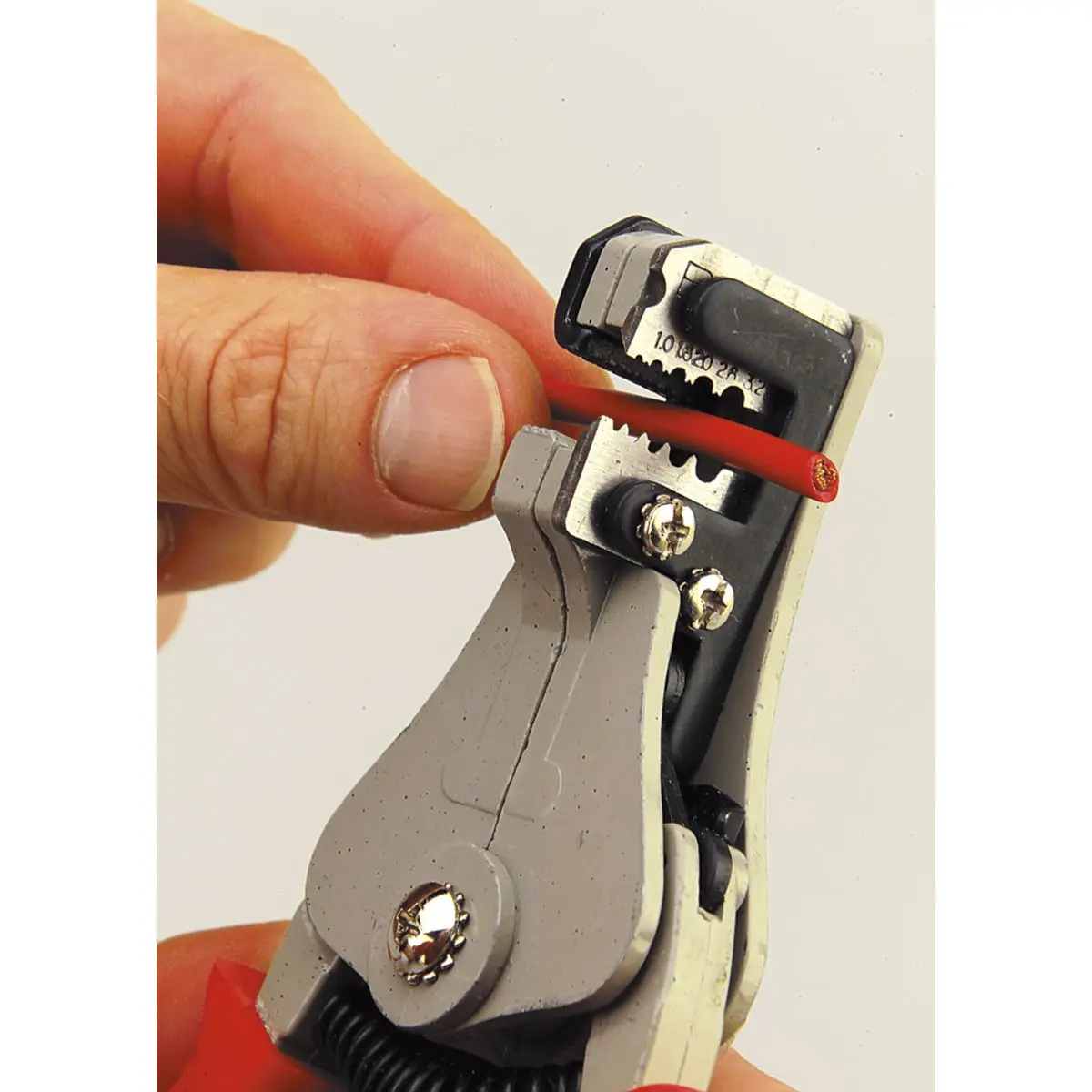 Sealey Wire Stripping Tool Automatic - Image 3