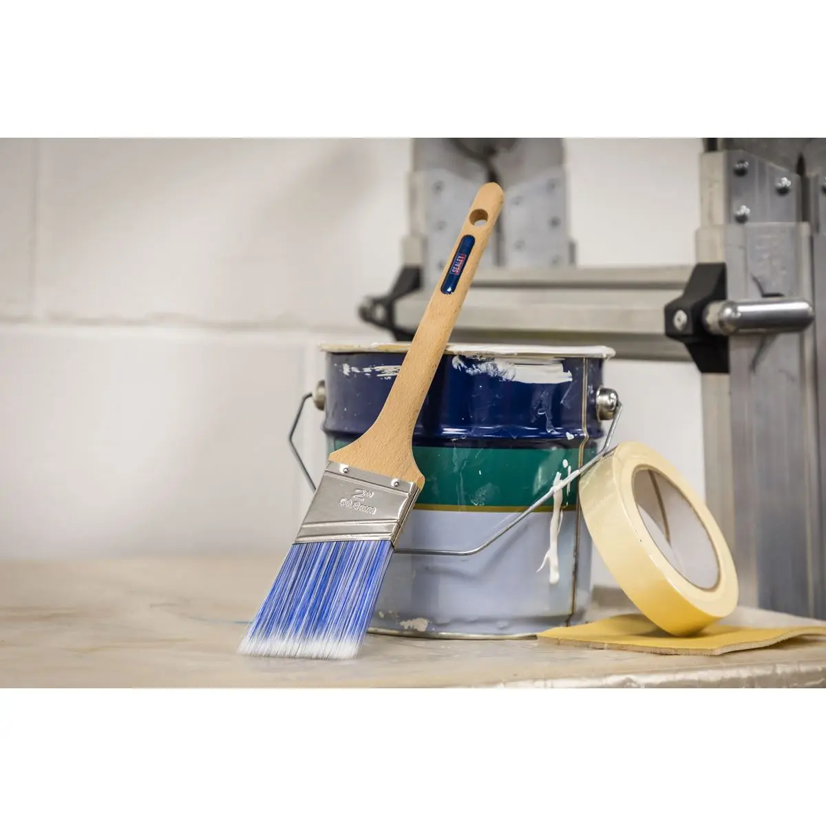 Sealey Wooden Handle Cutting-In Paint Brush 50mm - Image 2