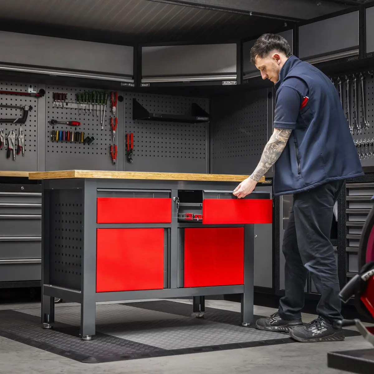 Sealey Workbench with 2 Drawers & 2 Cupboards - Image 14