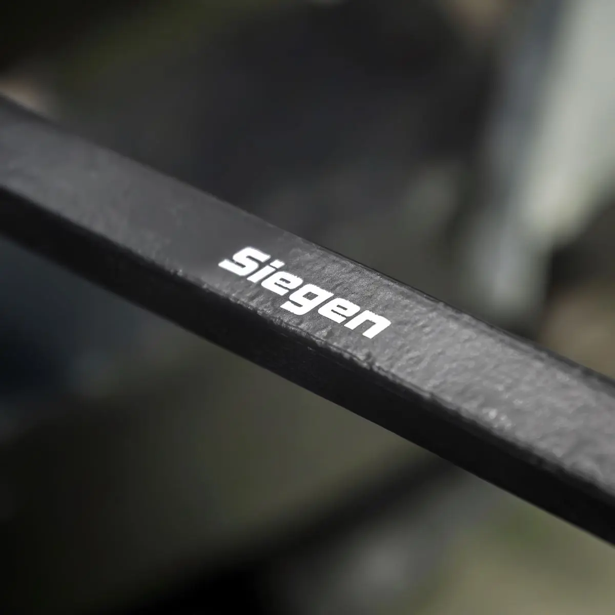 Siegen 900mm Heavy-Duty Pry Bar - Image 8