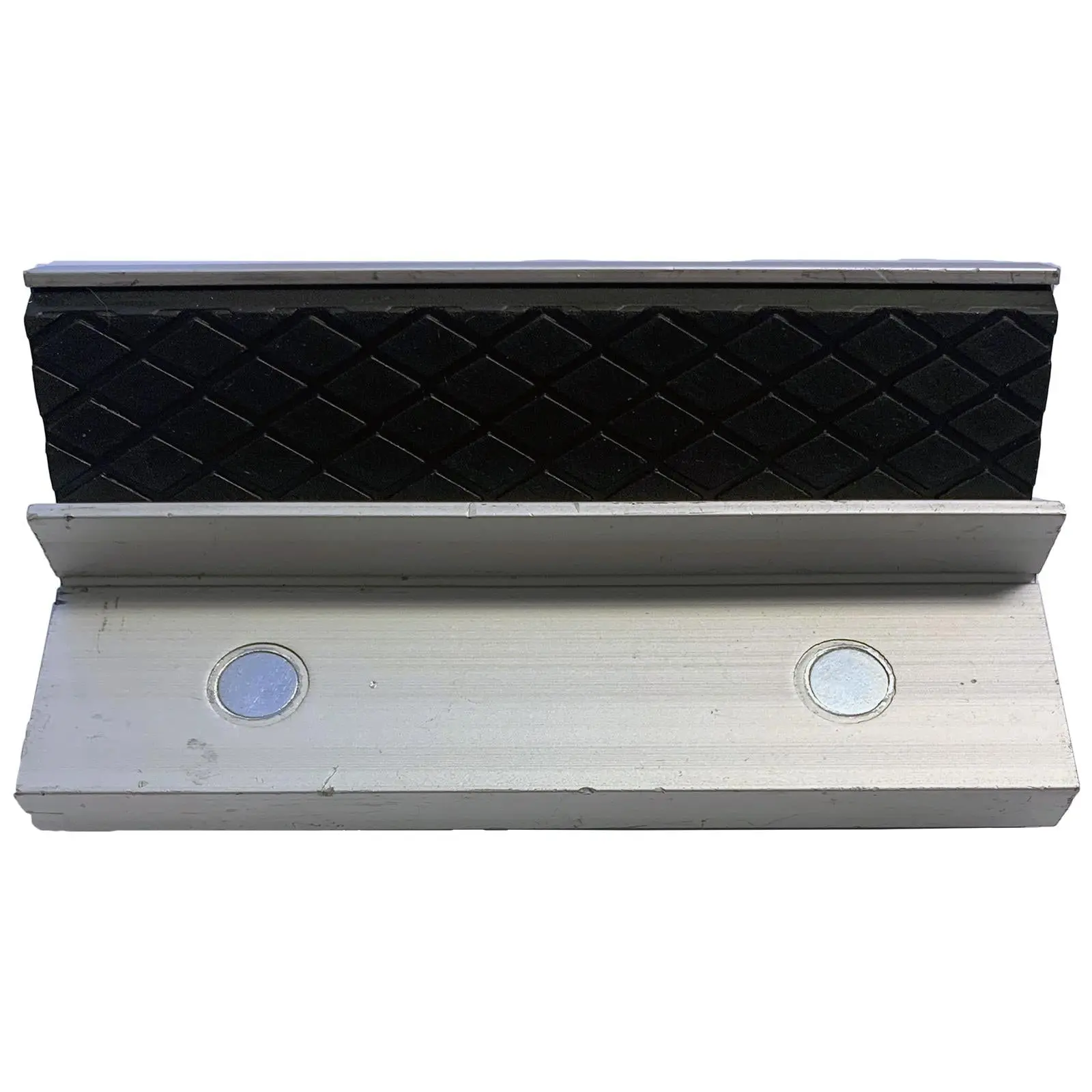 Silverline 100mm Soft Grip Vice Jaws Rubber Magnetic Base Workshop - Image 9