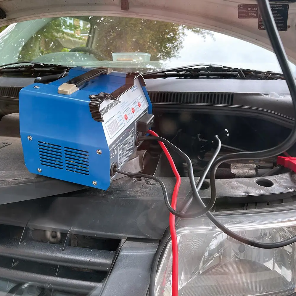 Silverline Automatic Battery Starter Charger 12A 6/12V 8-180Ah Capacity 549095 - Image 8