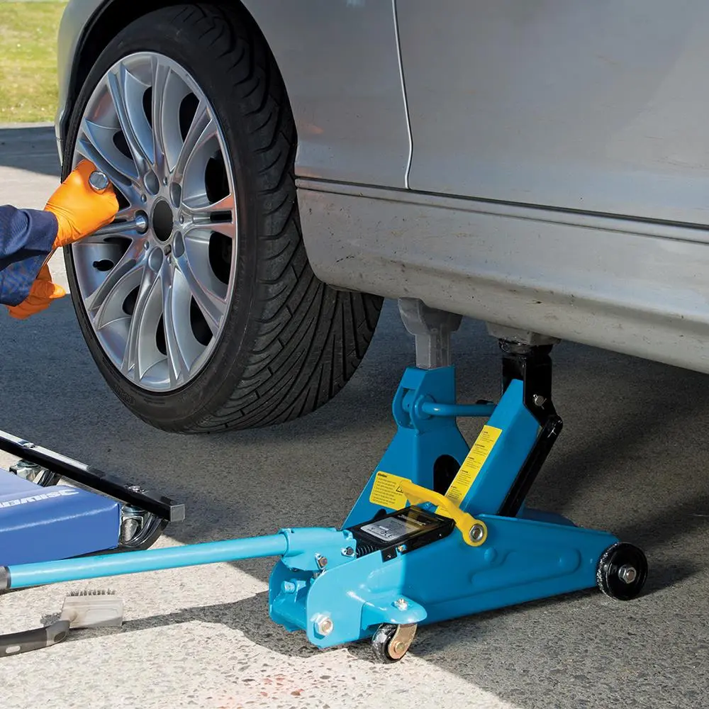 Silverline Axle Stand Set 2 Piece 3 Tonne Lifting Capacity - Image 3