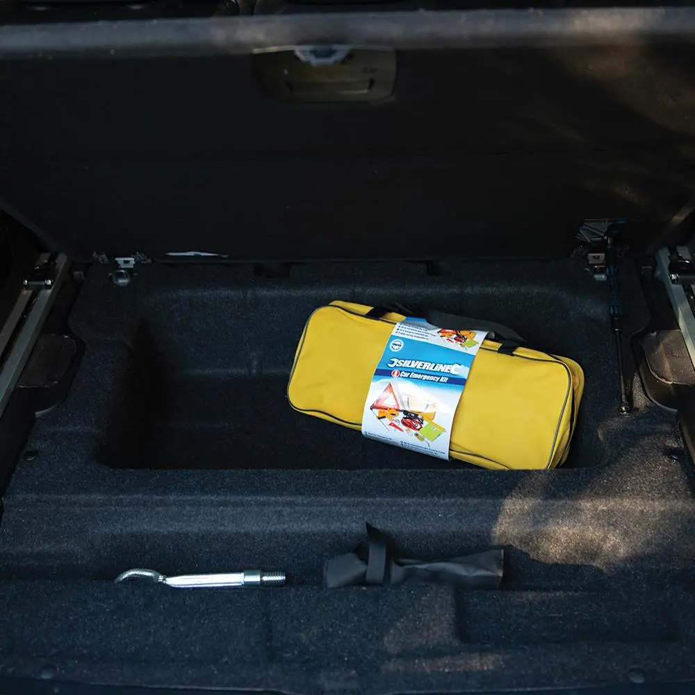 Silverline Car Emergency Kit 9pce 933429 - Image 3