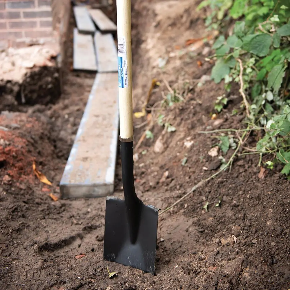 Silverline Digging Spade 1100mm GT35 - Image 3