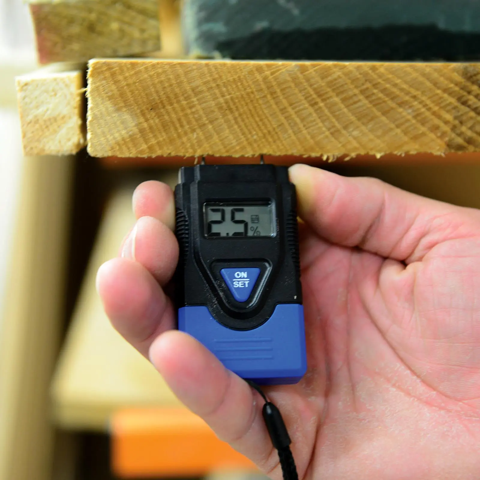 Silverline Digital Moisture Meter Wood Plaster Concrete House Caravan - Image 5