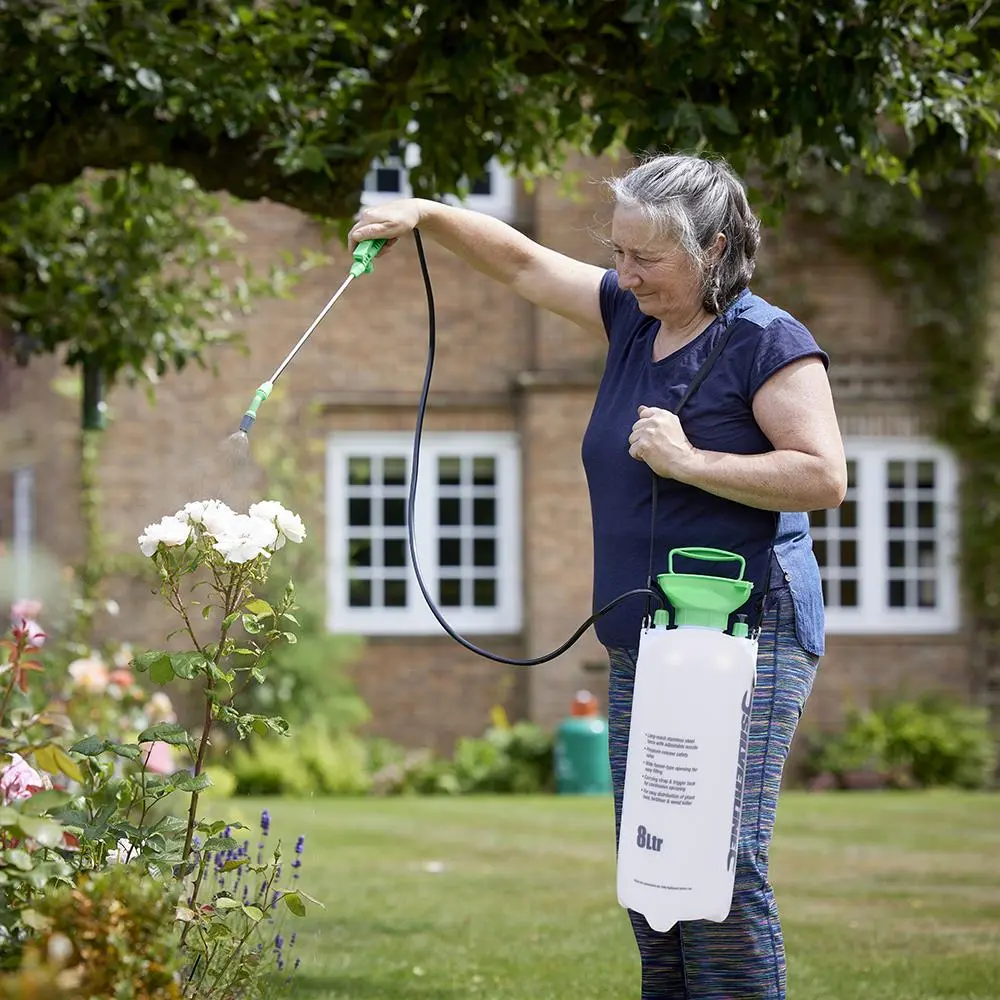 Silverline Pressure Sprayer 8Ltr 868593 - Image 2