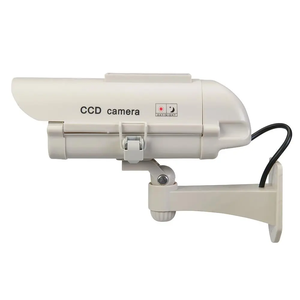 Silverline Solar-Powered Dummy CCTV Camera with LED 614458 - Image 3