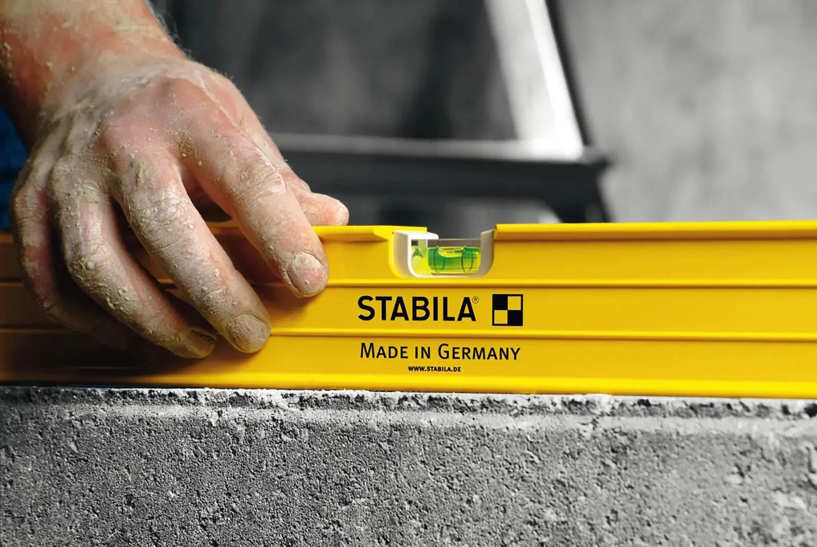 STABILA Type 96-2 Spirit Level - Choose Size - Image 3