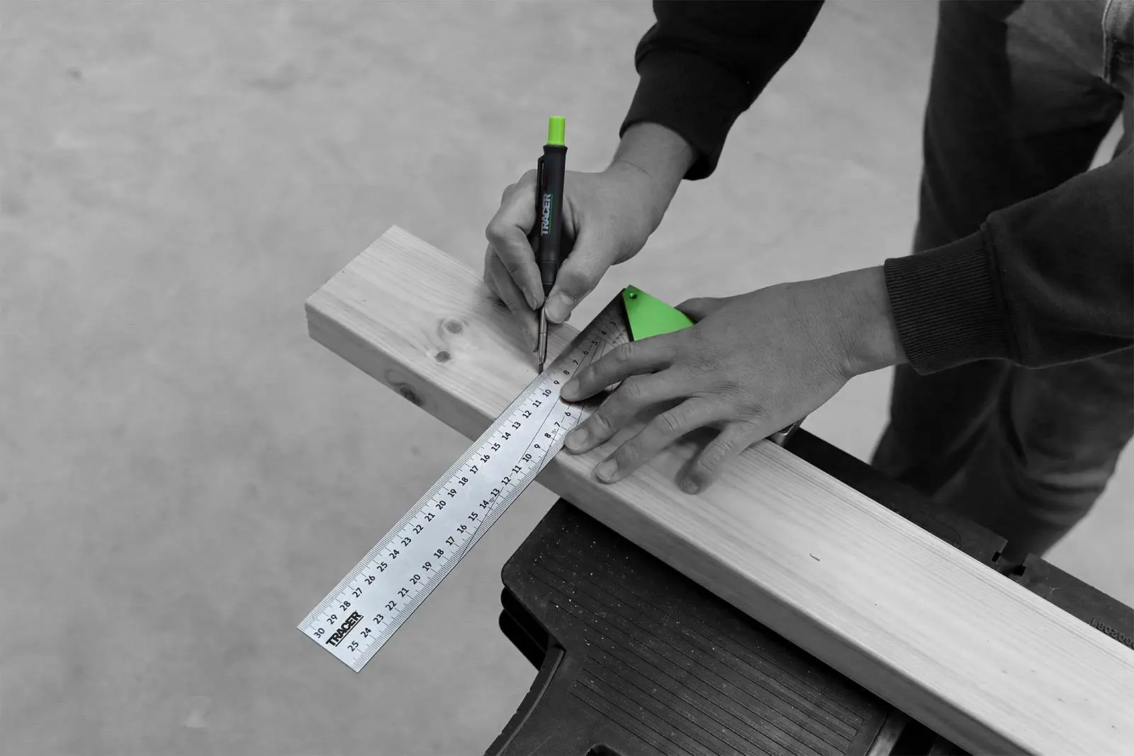 TRACER Metric Carpenters Square 300mm 250mm - Image 6