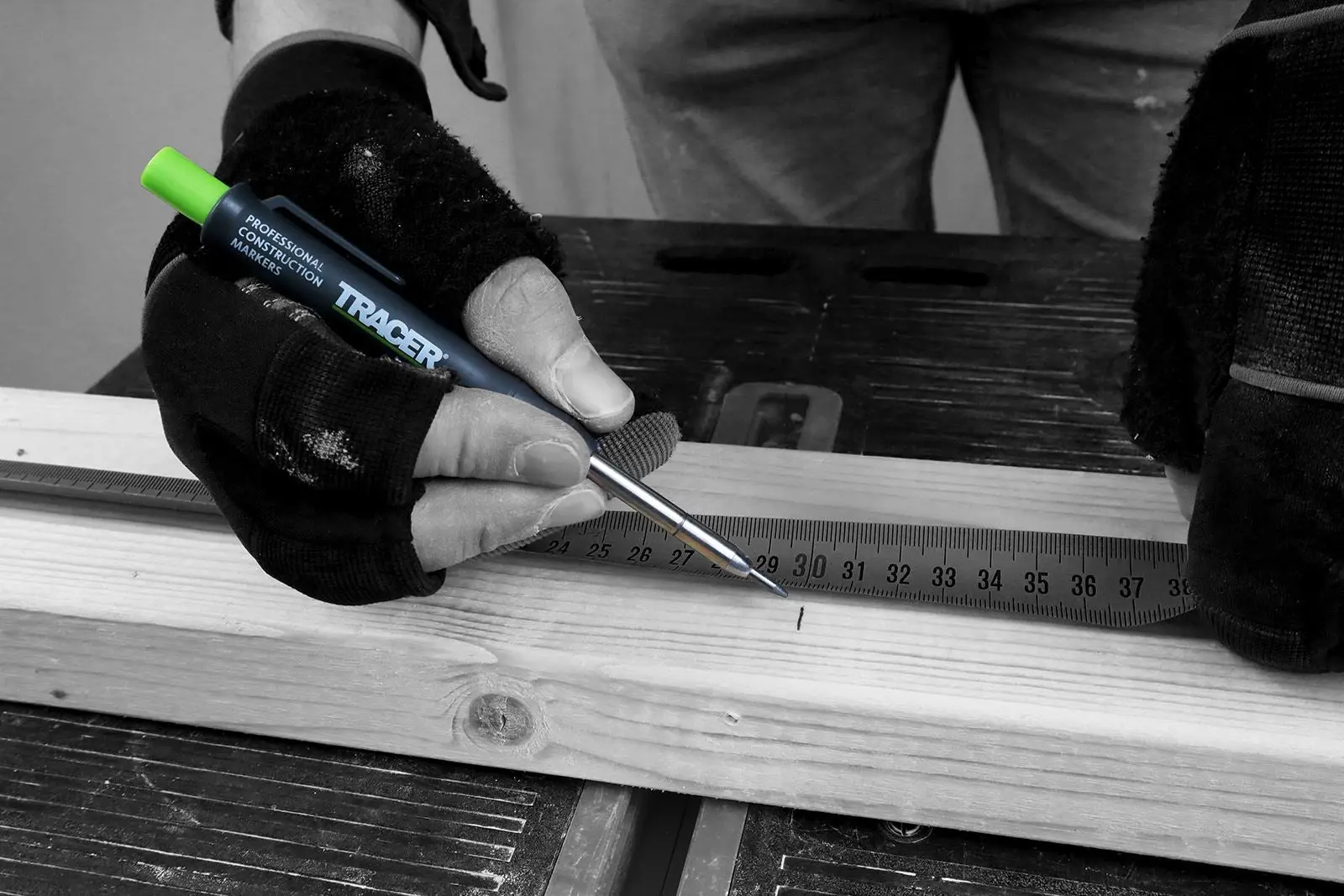 TRACER Deep Hole Pencil Marker and Site Holster 100mm Depth - Image 9