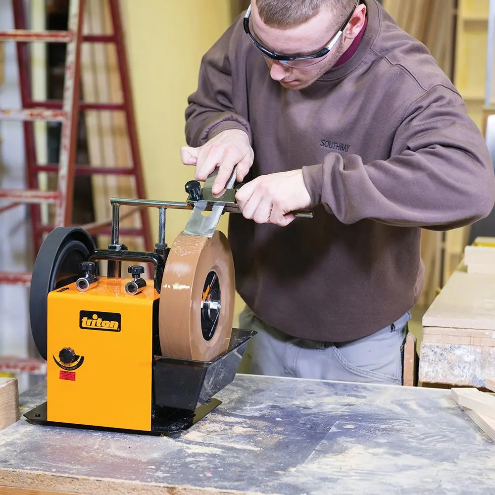 Triton 120W Whetstone Sharpener TWSS10 949257 - Image 2