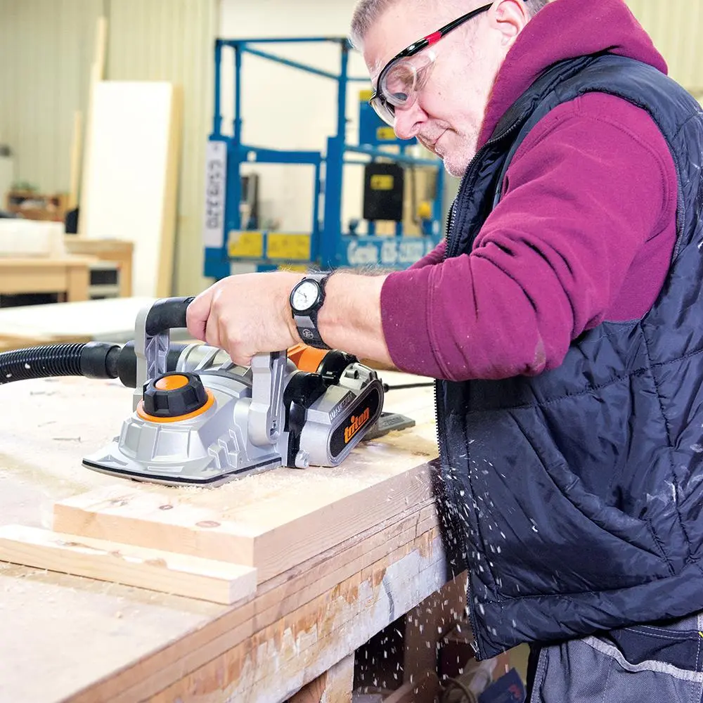 Triton 1800W Triple Blade Planer 180mm TPL180B 982168 - Image 4
