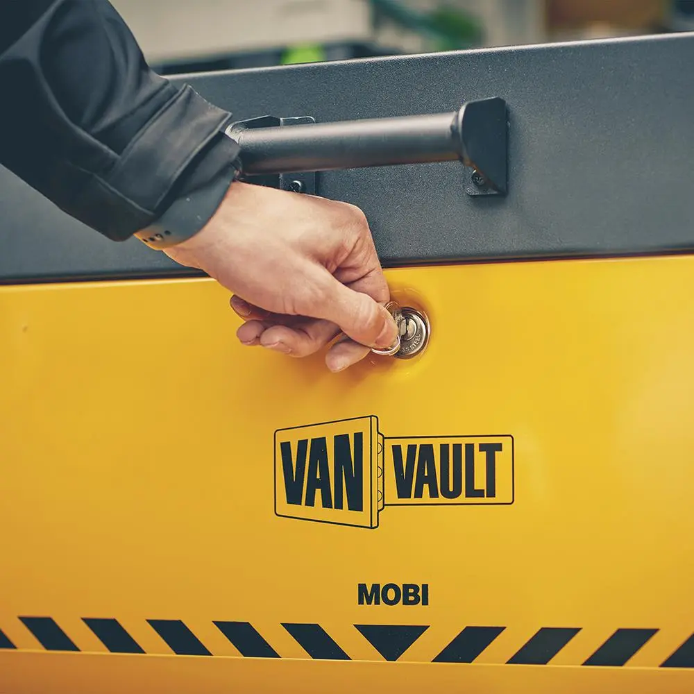 Van Vault Mobi with Docking Station 780 x 415 370mm S10850 - Image 8
