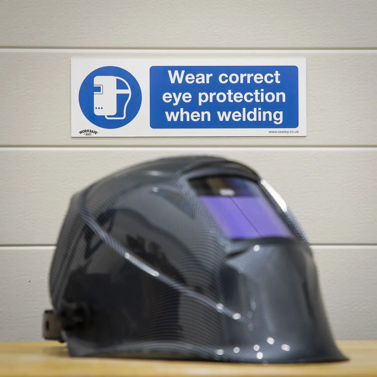 Worksafe by Sealey Mandatory Safety Sign - Wear Eye Protection When Welding - Rigid Plastic - Image 2