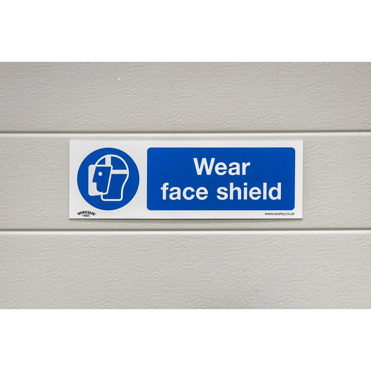 Worksafe by Sealey Mandatory Safety Sign - Wear Face Shield - Self-Adhesive Vinyl - Pack of 10 - Image 5