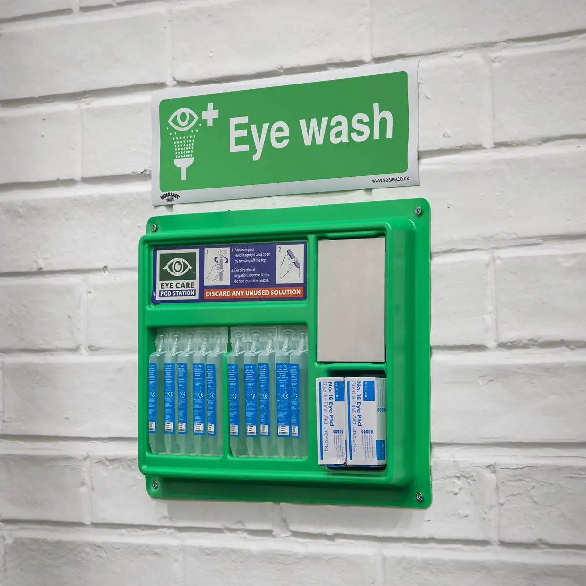 Worksafe by Sealey Safe Conditions Safety Sign - Eye Wash - Self-Adhesive Vinyl - Image 3