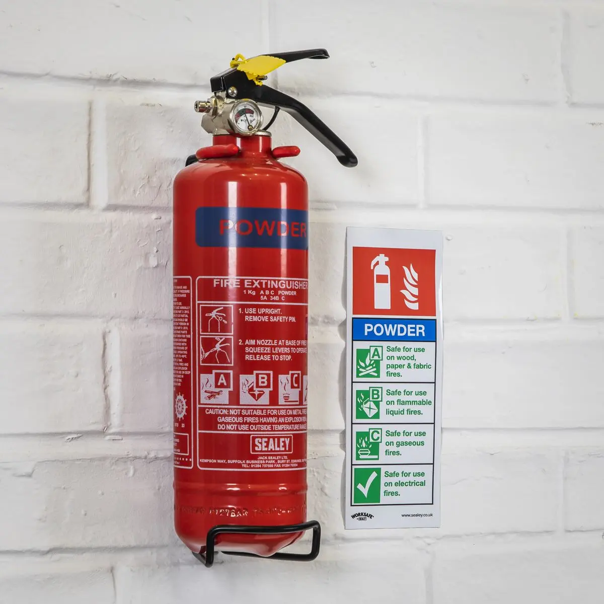 Worksafe by Sealey Safe Conditions Safety Sign - Powder Fire Extinguisher - Self-Adhesive Vinyl - Image 3